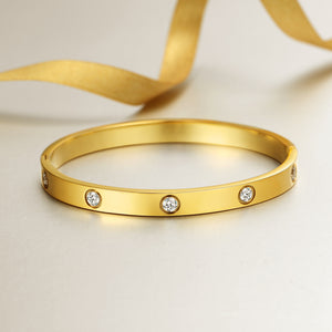 MVCOLEDY 18 K Gold Bangle